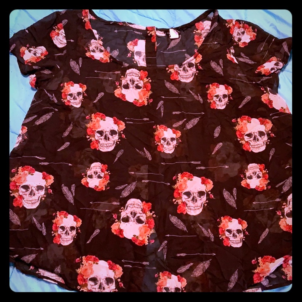 Torrid Skull Top
